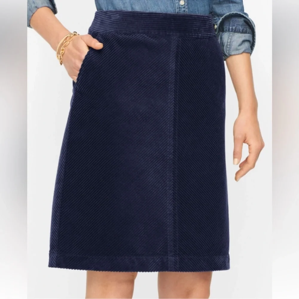 Talbots Deep Navy Blue A-Line Corduroy Skirt Women’s Size 16 Chic Career Preppy